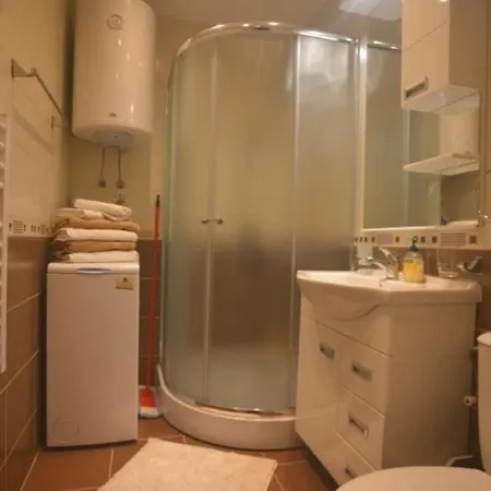 Safir Apartament *